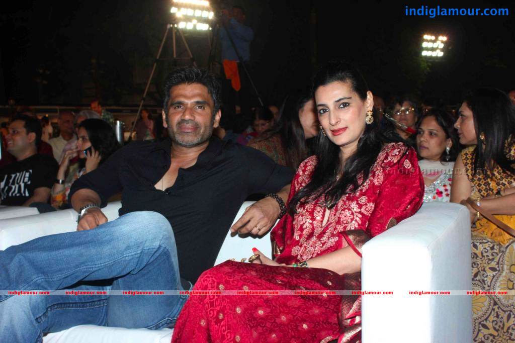 Stars At Worli Festival 2013 Event hd photo