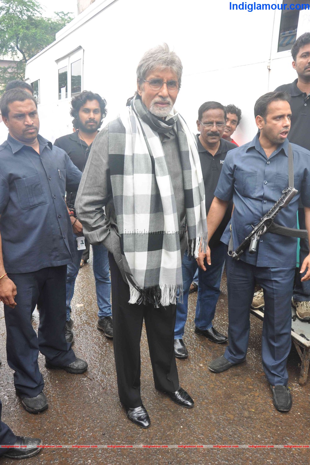 Amitabh Bachan shoots with Southern Superstars for Kalyan Jewellers Event hd photo