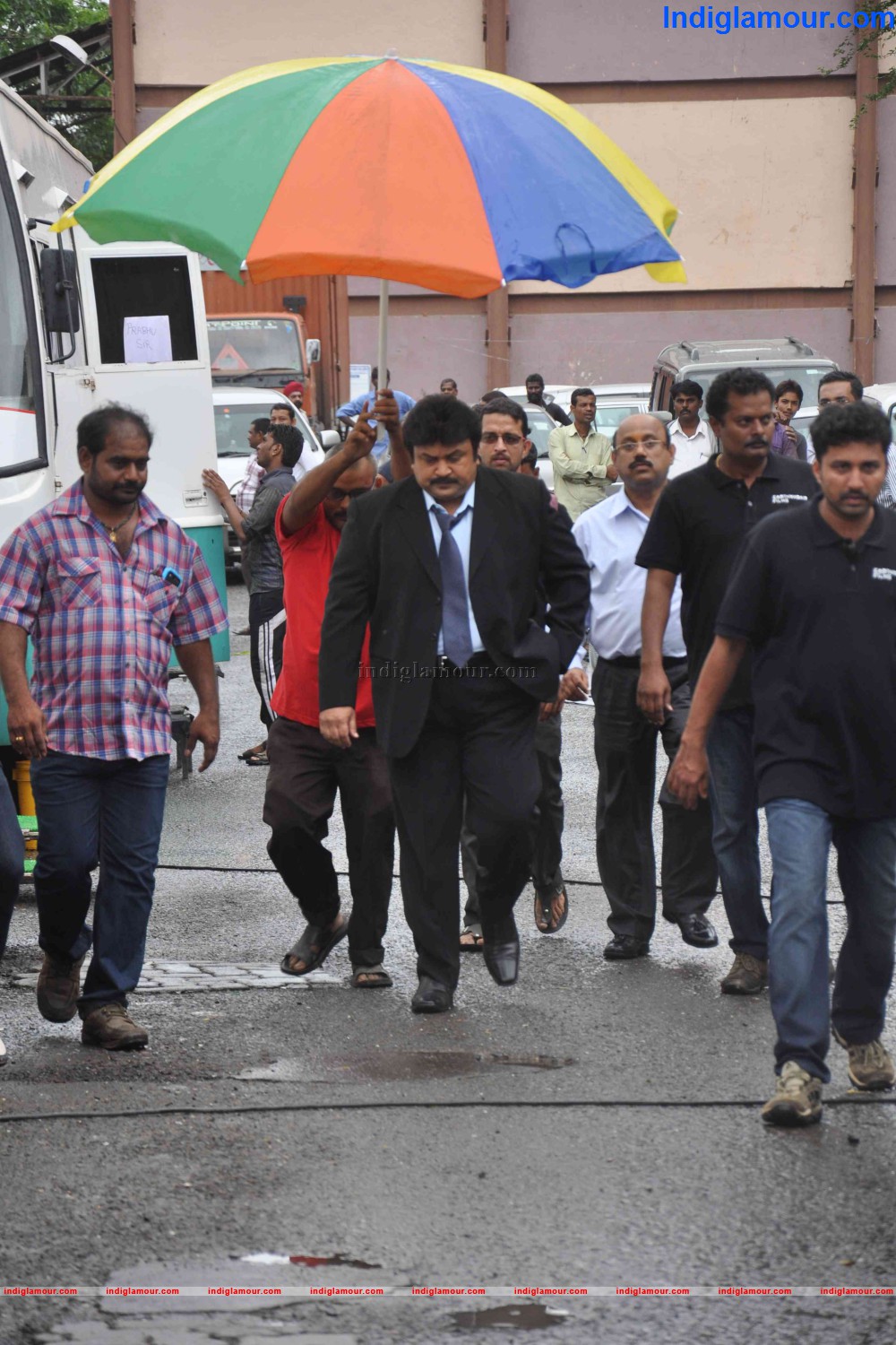 Amitabh Bachan shoots with Southern Superstars for Kalyan Jewellers Event hd photo