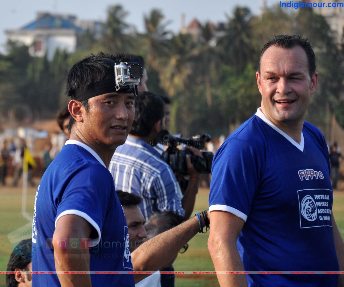 The Indian Football Awards 2013 Event hd photo