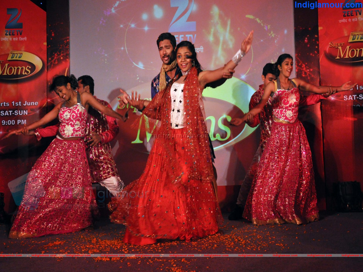 Zee TV New Reality Show Didsupermoms Event hd photo