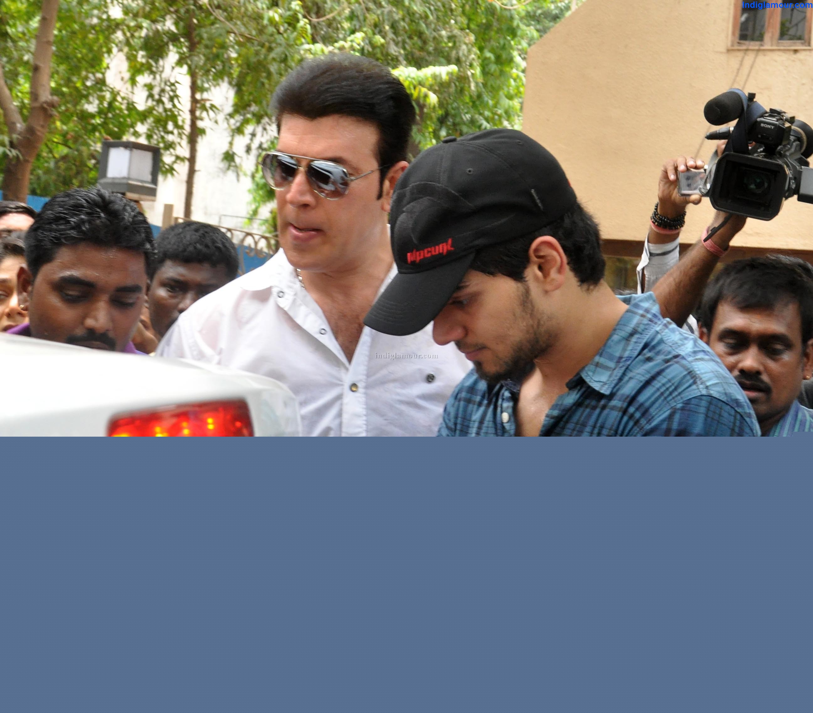 Jiah Khan Funeral Event hd photo