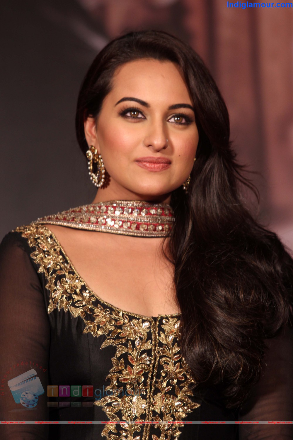 First Look Launch of Once Upon a Time in Mumbai Event hd photo
