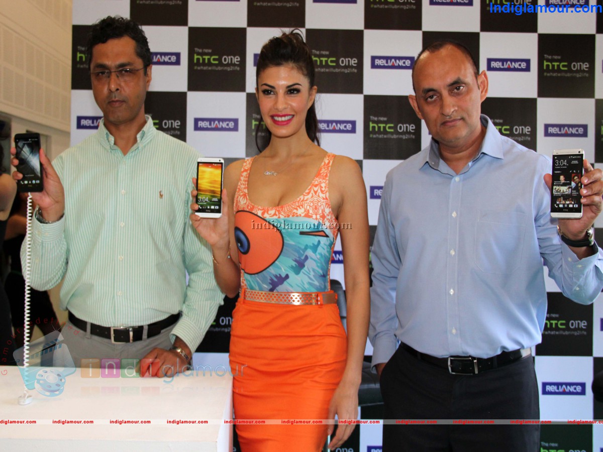 Launch of New HTC Mobile Phone Event hd photo