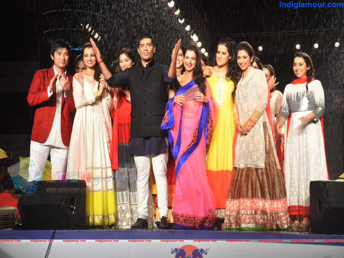 Shina N C and Manish Malhotras Collection for CPAA Fashion Show Event hd photo