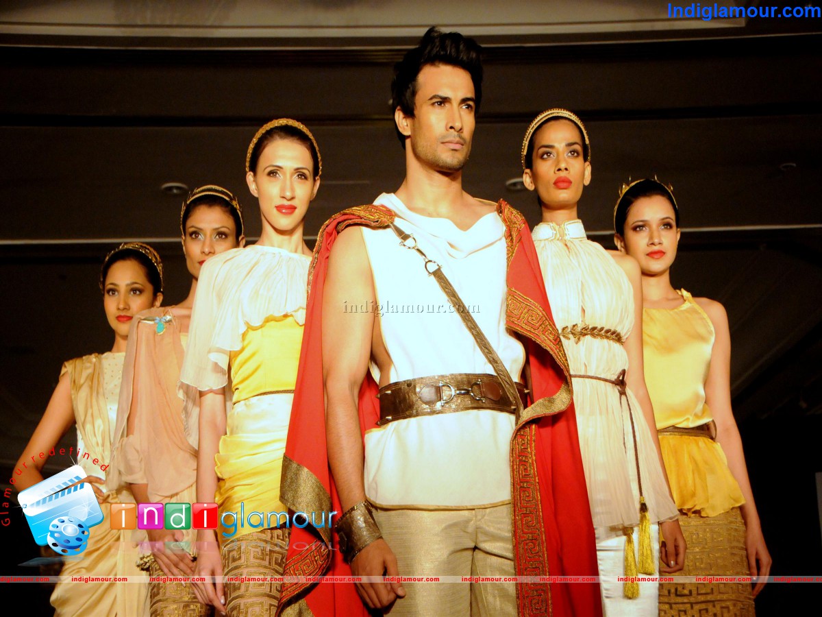 Chrysalis Fashion Show At The Leela Event hd photo