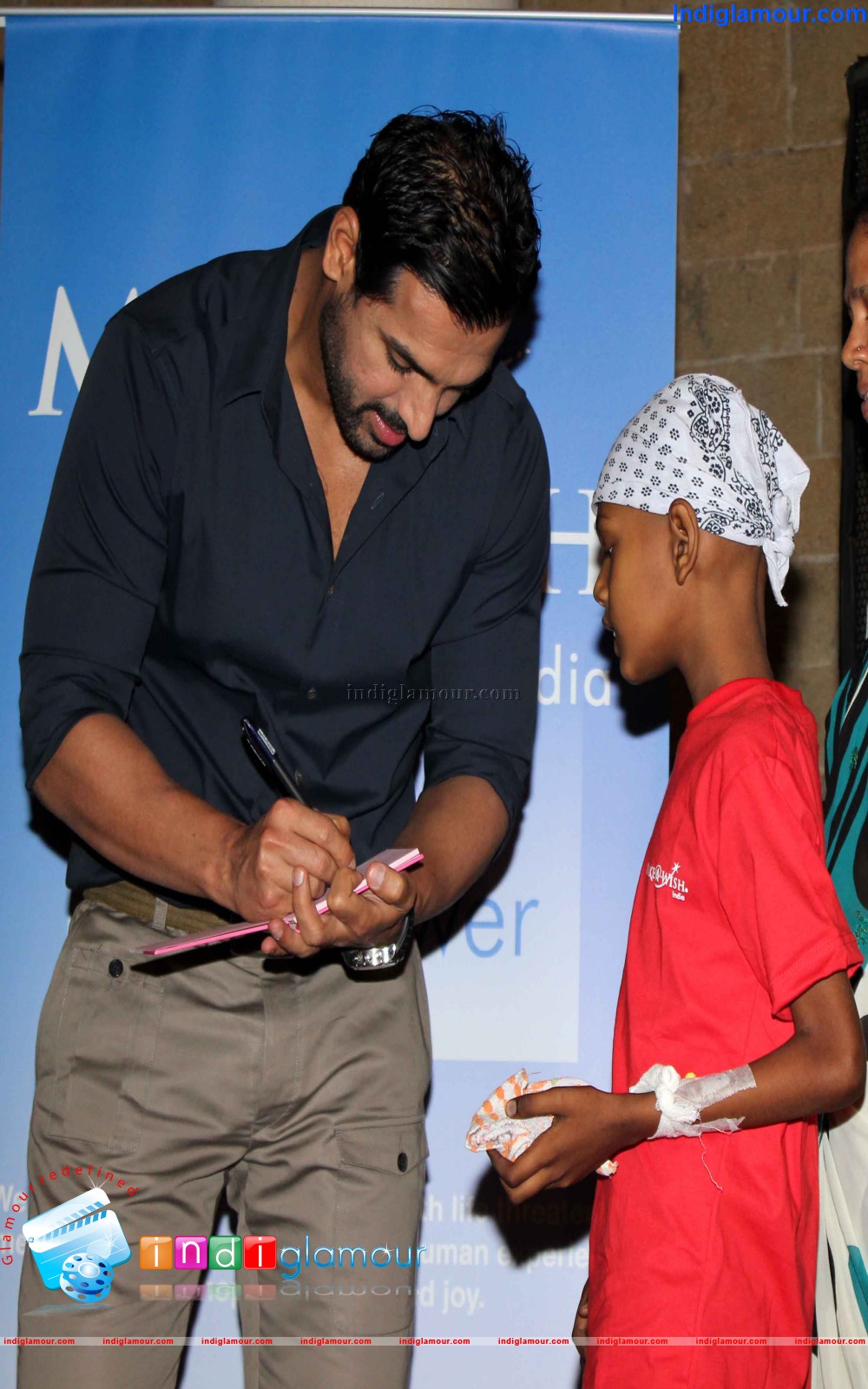 John Abraham Celebrate World Wish Day Event hd photo