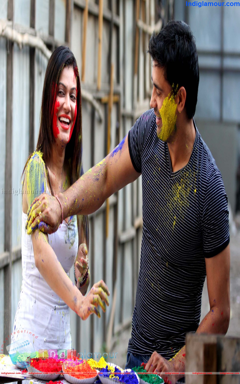 Actors Play Dry And Safe Holi Event hd photo