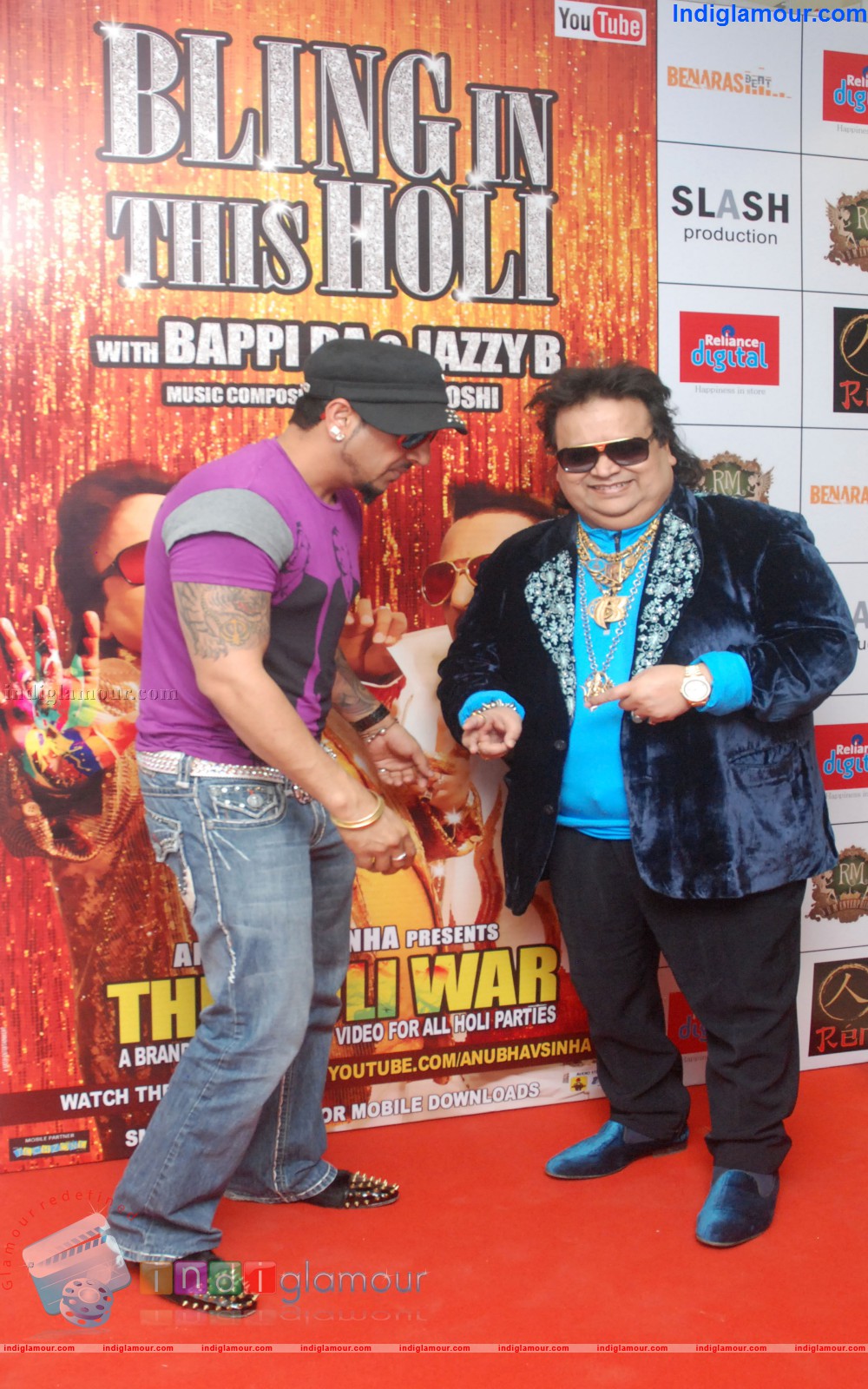 Bappi Lahiri and Jazzy B LLatest Music Video The Holly War Event hd photo