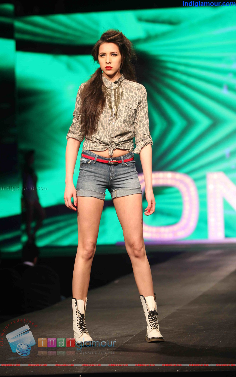 SS13 Fasion Show by ONLY,JACK N JONES VERO MONDA Event hd photo