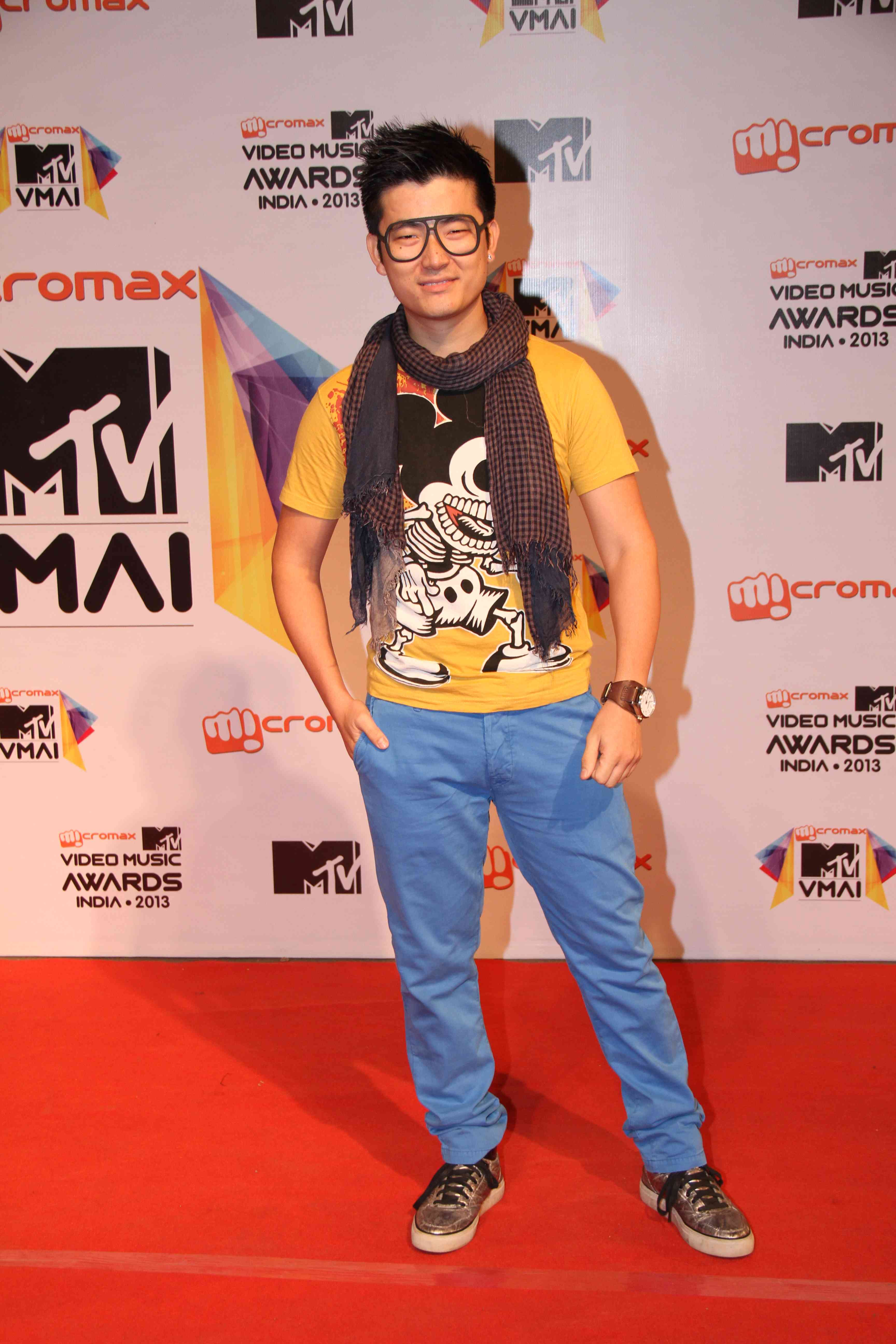 Celebs at MTV Video Music Awards India 2013 Event hd photo
