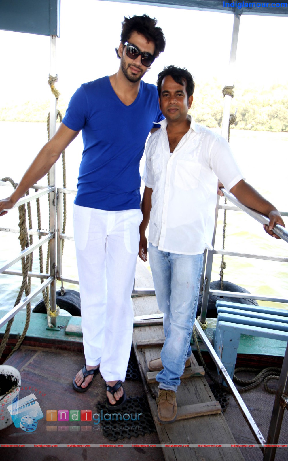 Cast of Aamma Ki Boli to Celebrete Pre Holi Event hd photo