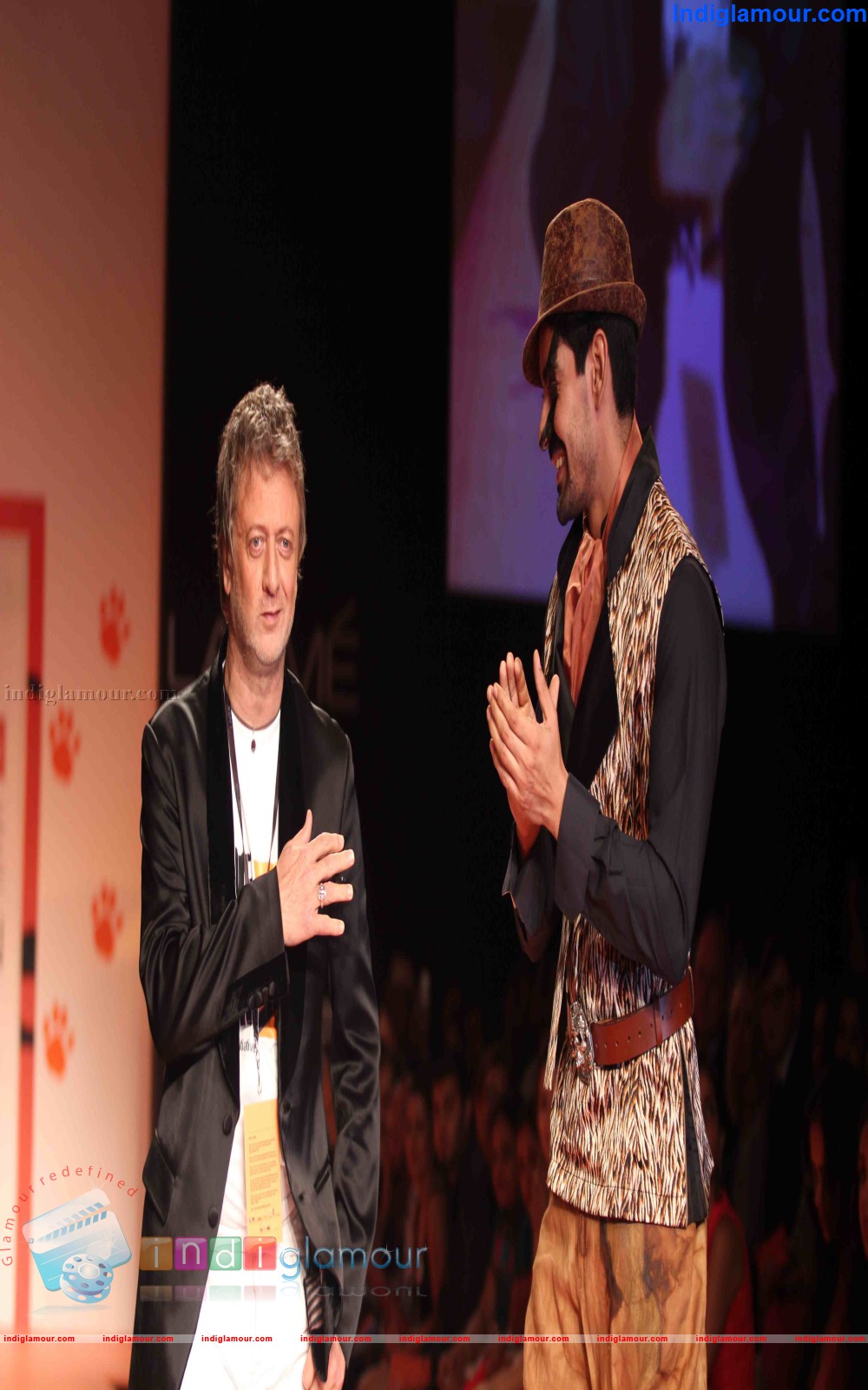 Aircel Save our Tigers Presents Fashion For a Course Event hd photo