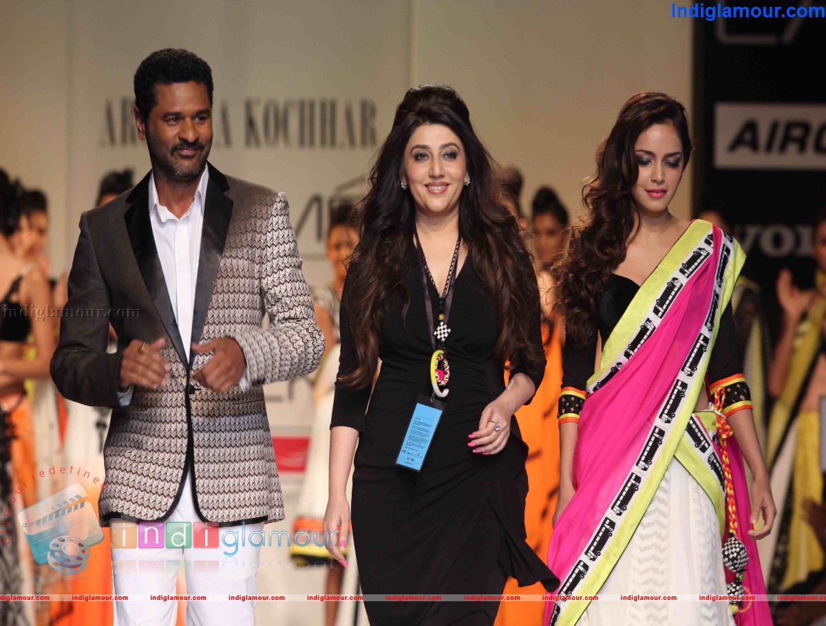 LFW Day 5 Event hd photo