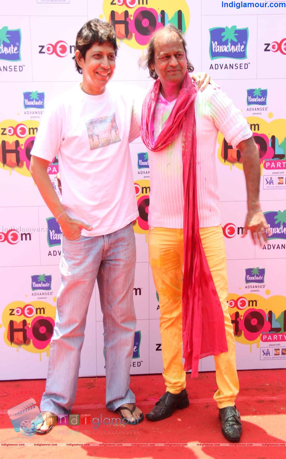 Zoom Holi Party Event hd photo