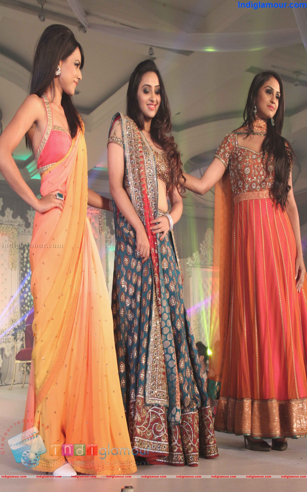 Neetha Lulla and Varuna D Jani Collection Show Case Event hd photo