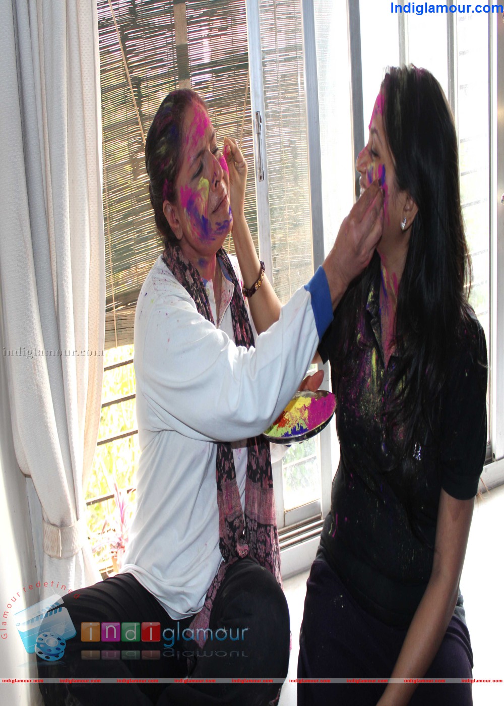 Rama Vij Celebrates Holi Event hd photo