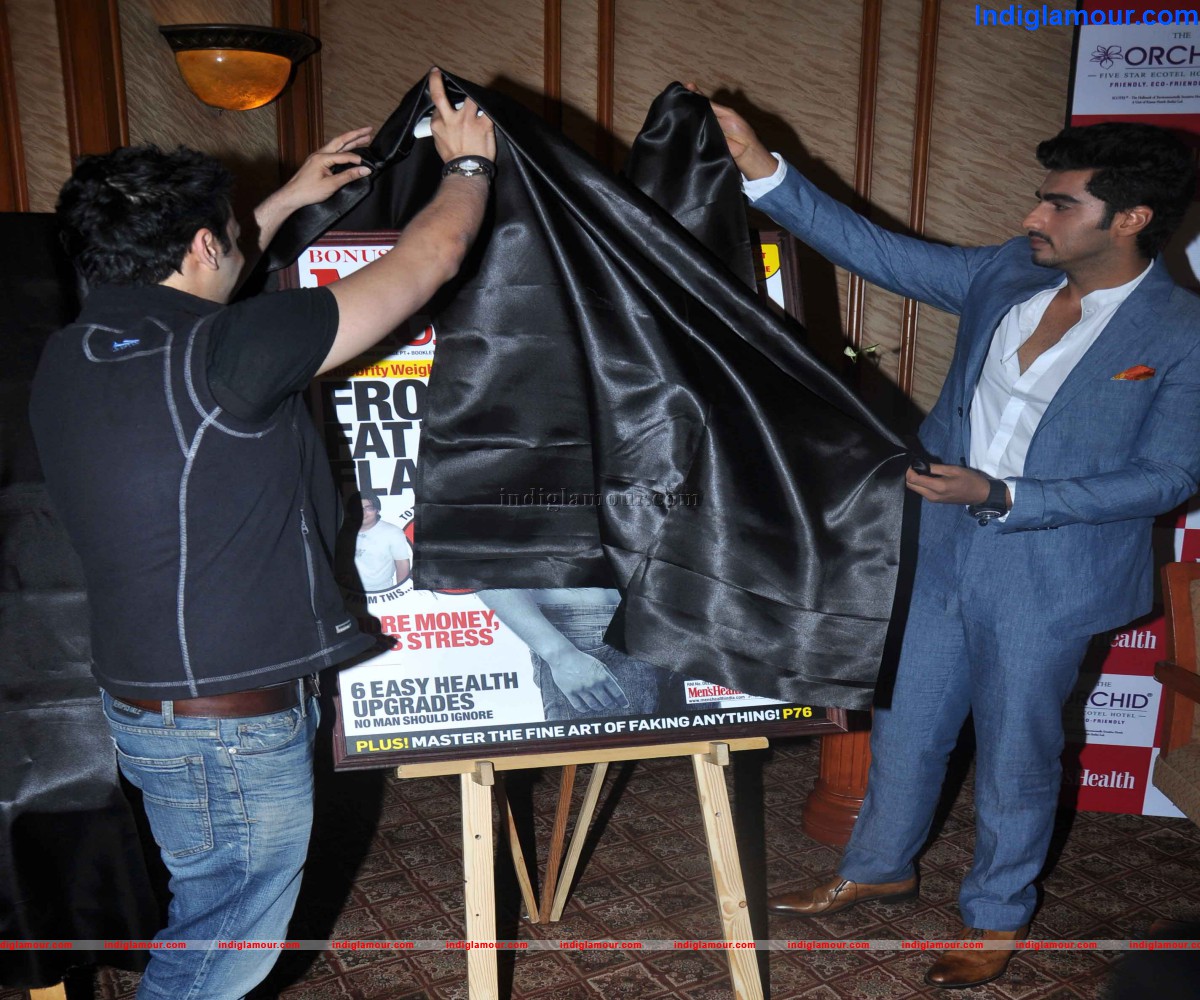 Arjun Kapoor Unveils Latest Issue of Mens Health Event hd photo