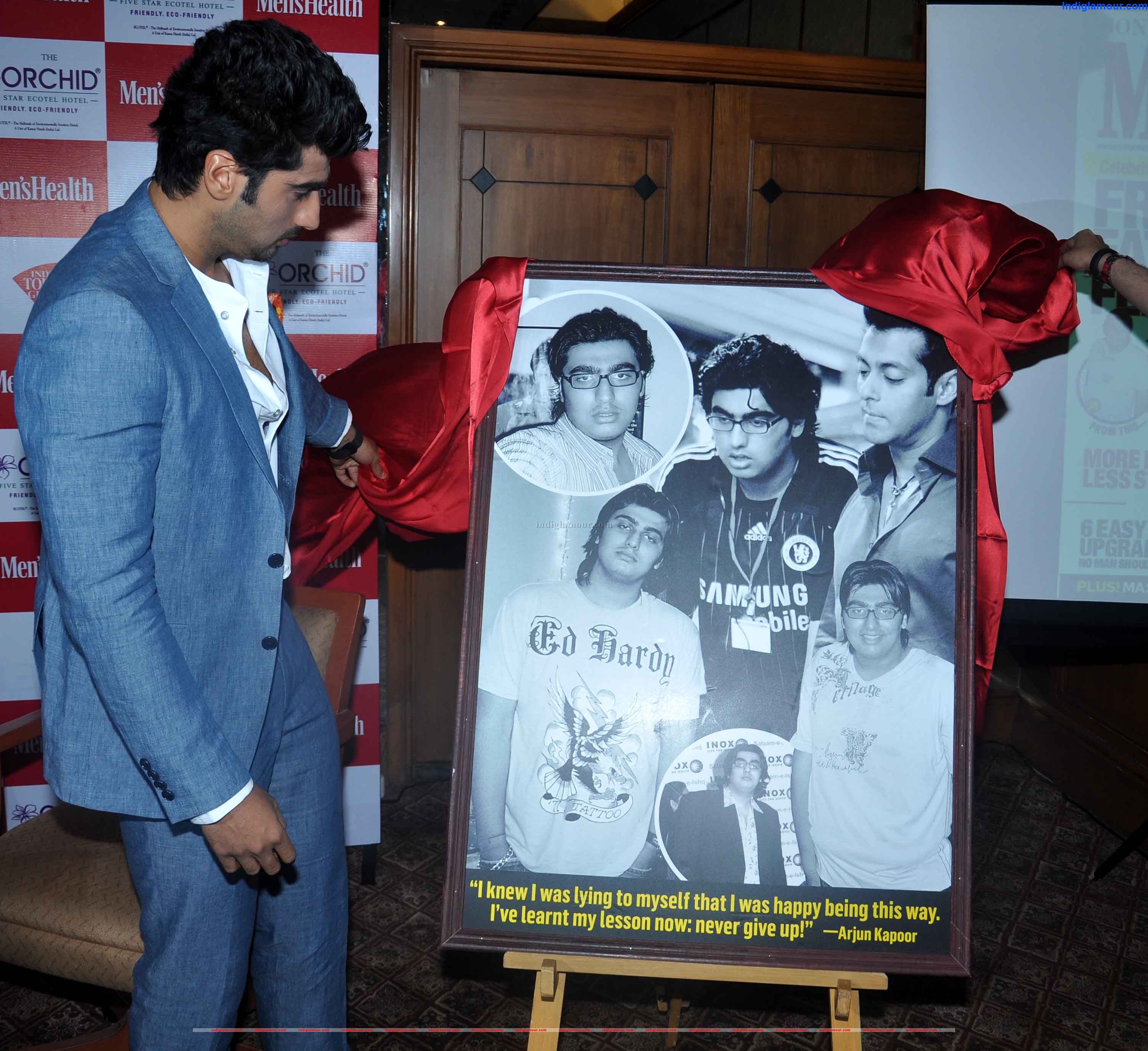 Arjun Kapoor Unveils Latest Issue of Mens Health Event hd photo