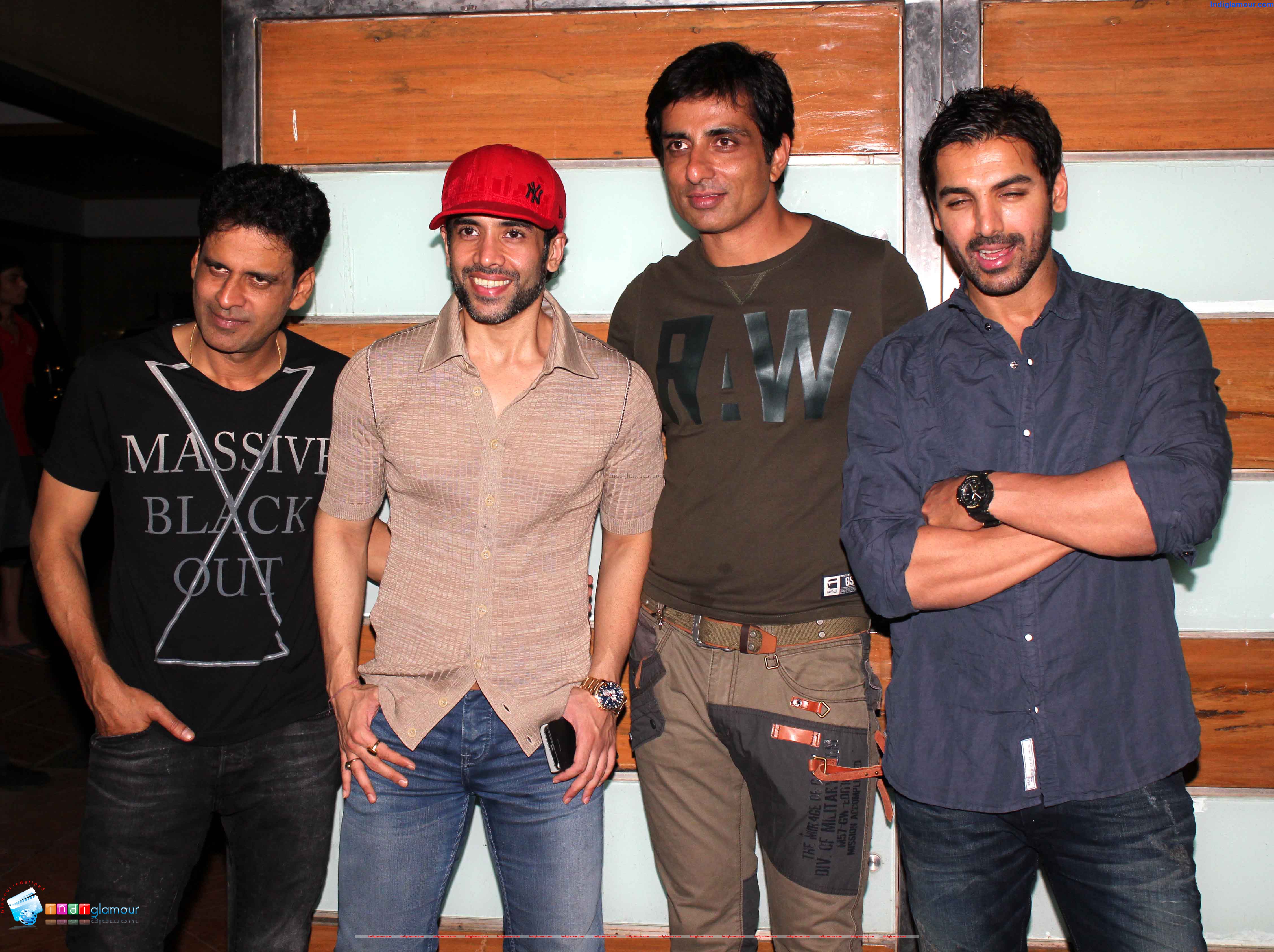 Shoot Out At Wadala Success Bash Event hd photo