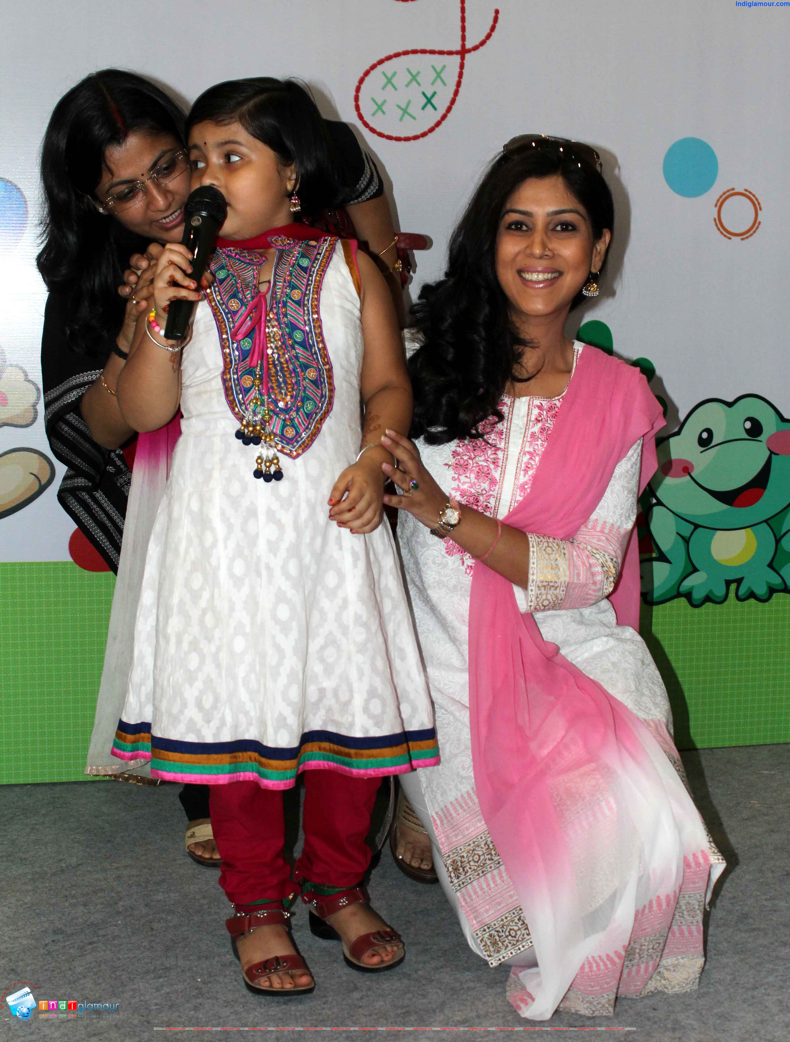 Fisher Price Celebrates Mothers Day Event hd photo