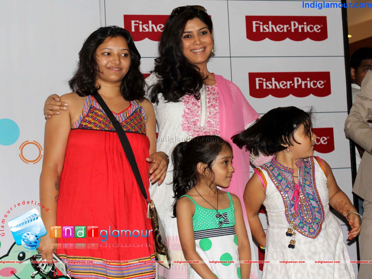 Fisher Price Celebrates Mothers Day Event hd photo