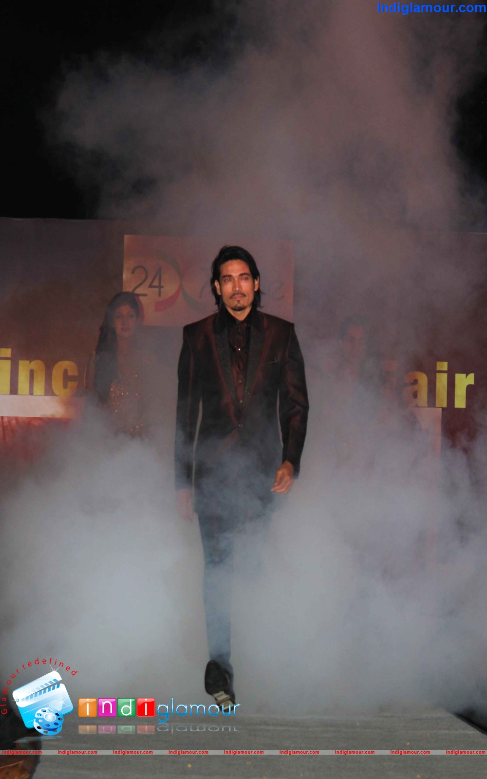 Riyaz Gangji Fashion Show at Princess Beach Fair Event hd photo
