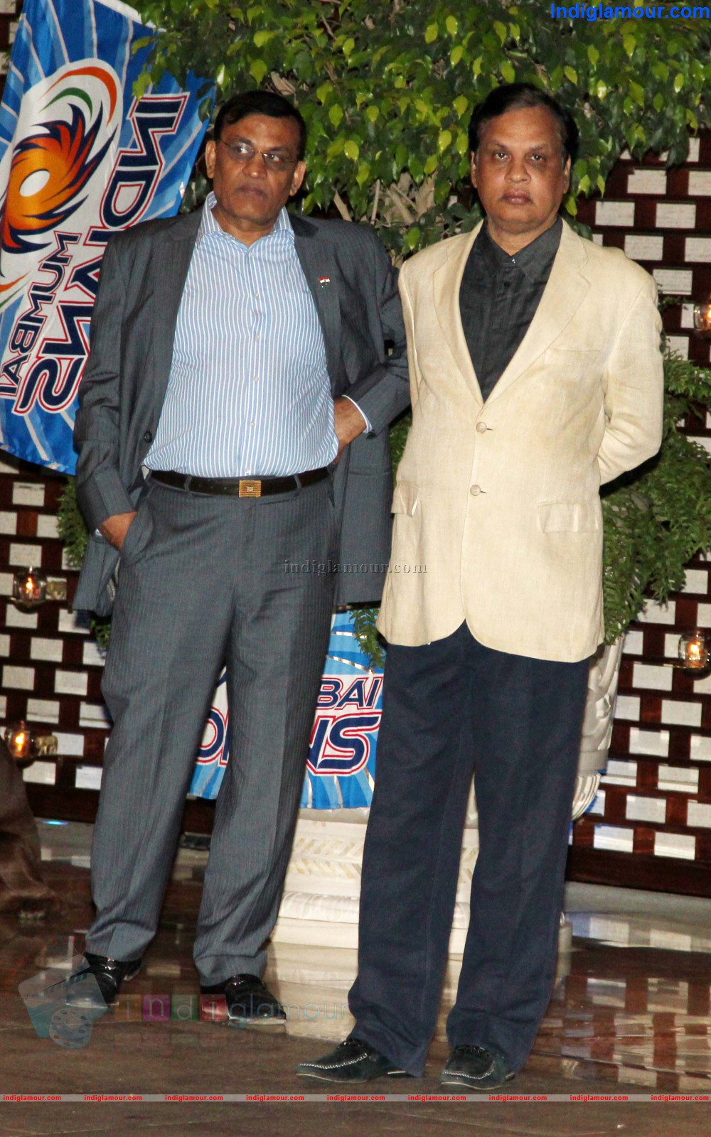 Mumbai Indians Party at Antilla Event hd photo