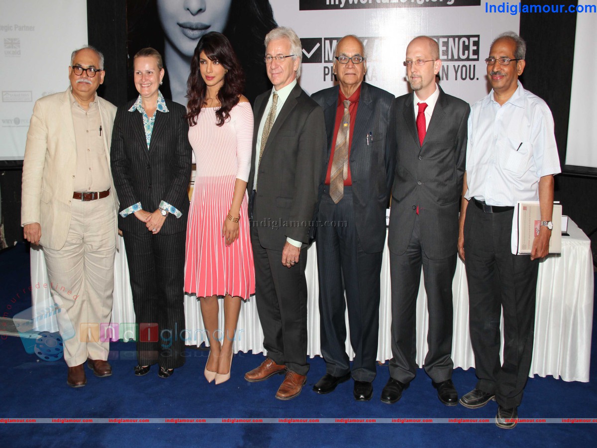 Priyanka Chopra Launches Unicefs Mobile Application Event hd photo