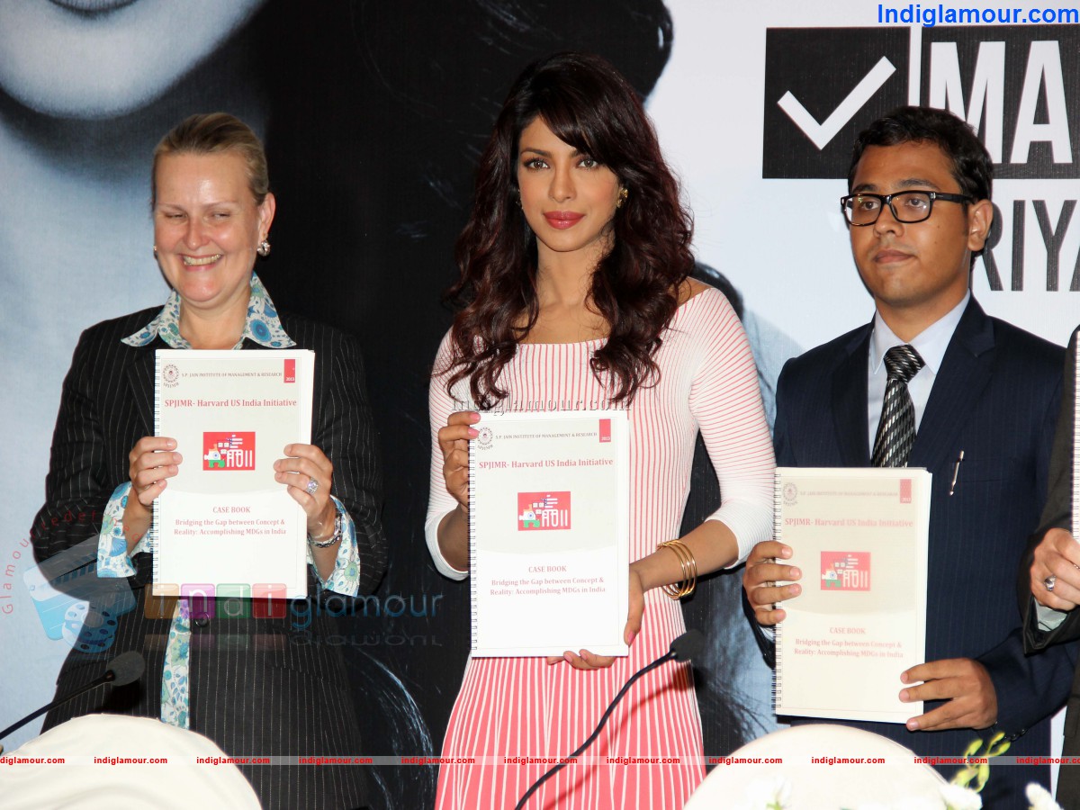 Priyanka Chopra Launches Unicefs Mobile Application Event hd photo