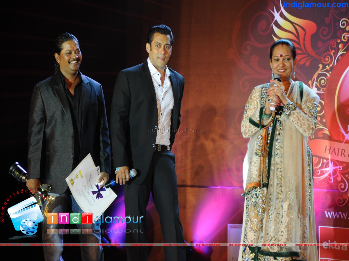 Bharat and Dorris Make up Awards Event hd photo