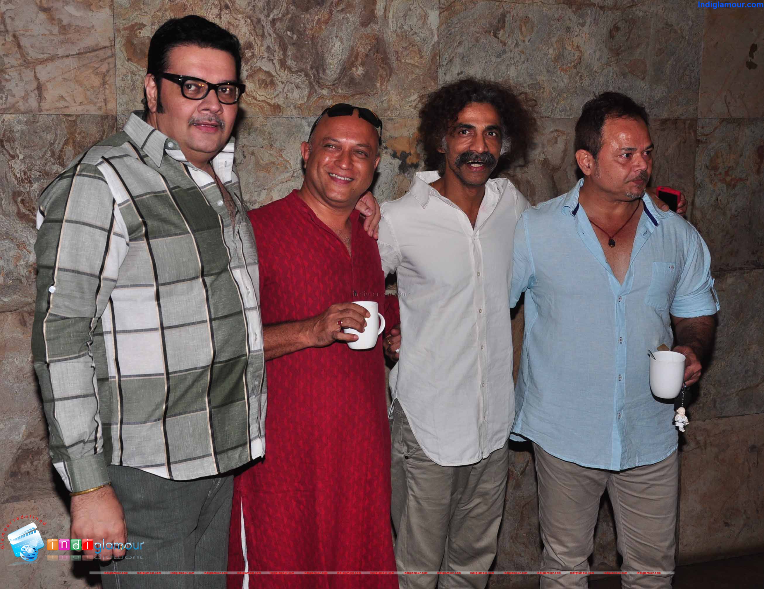 Amir Khan Hosted a Special Screening of Film Gayamat See Event hd photo