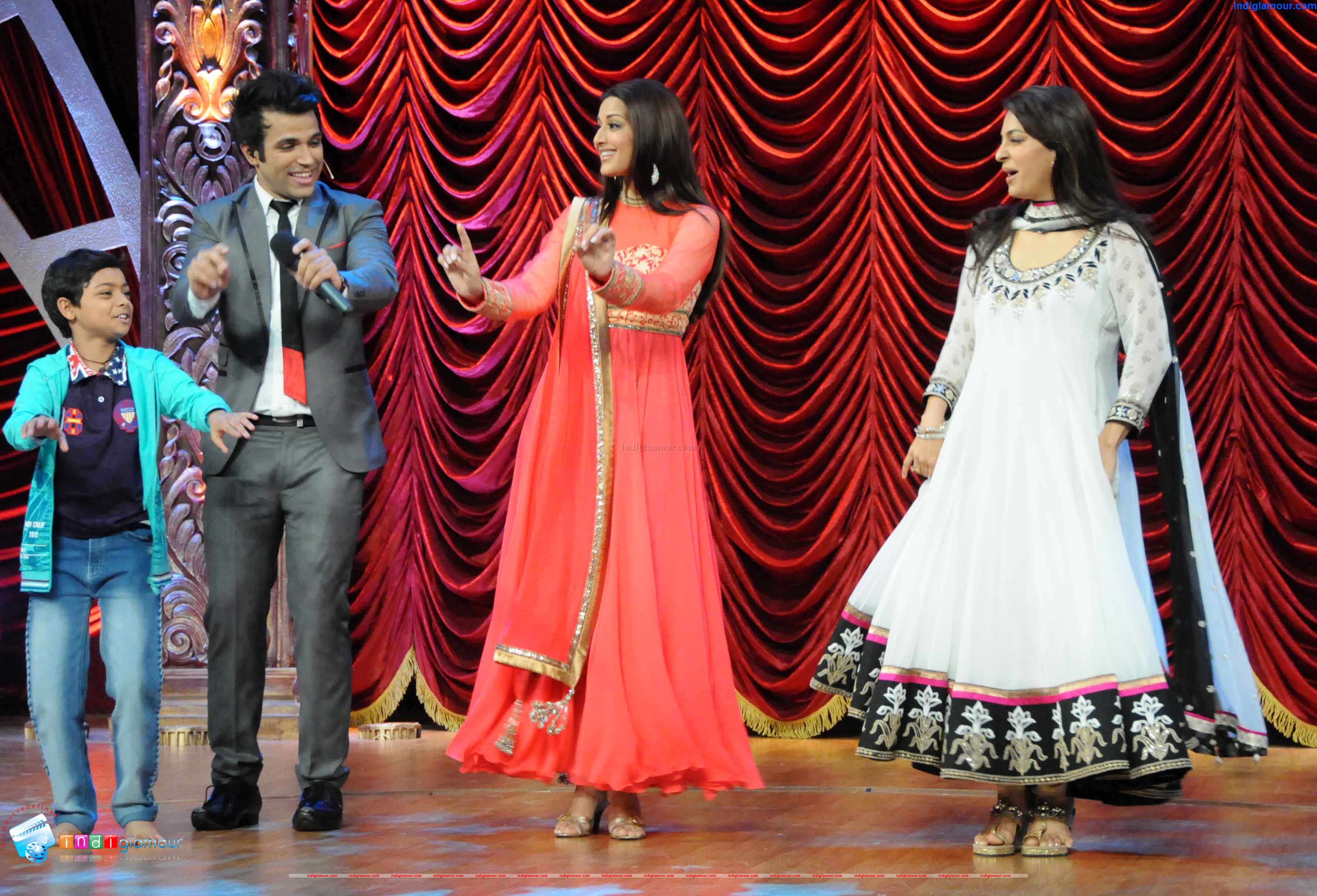 Juhi Chawla Promotes Hum Hai Rahi Event hd photo