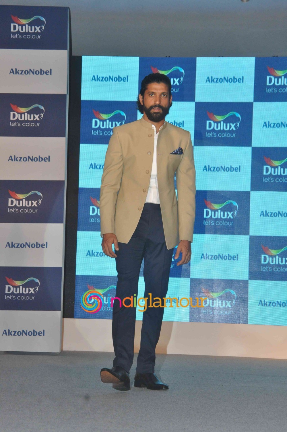 Farhan Akhtar And Shraddha Kapoor At The Launch Of Dulux's Colour Of The Year 2016 Event hd photo
