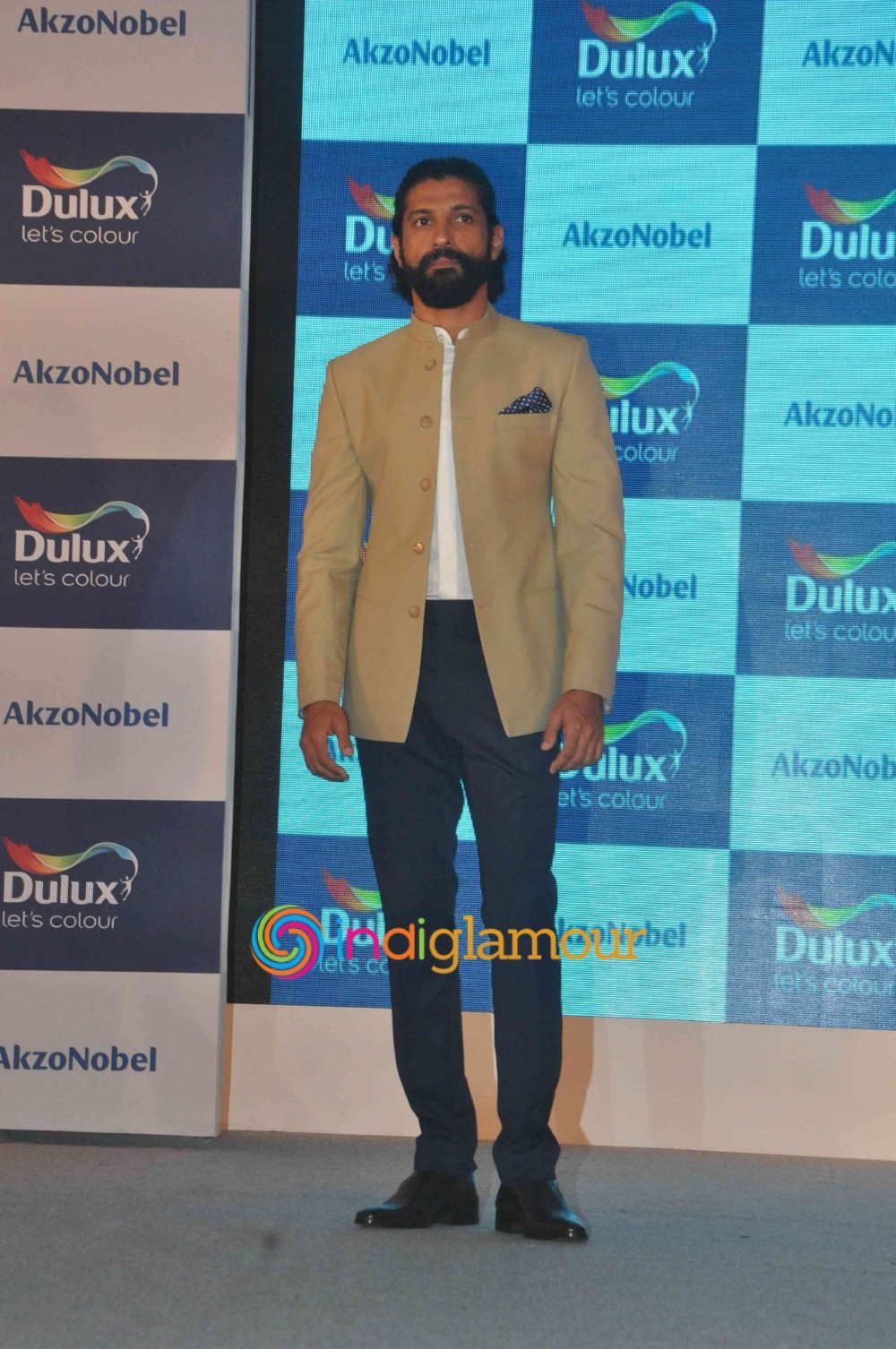 Farhan Akhtar And Shraddha Kapoor At The Launch Of Dulux's Colour Of The Year 2016 Event hd photo