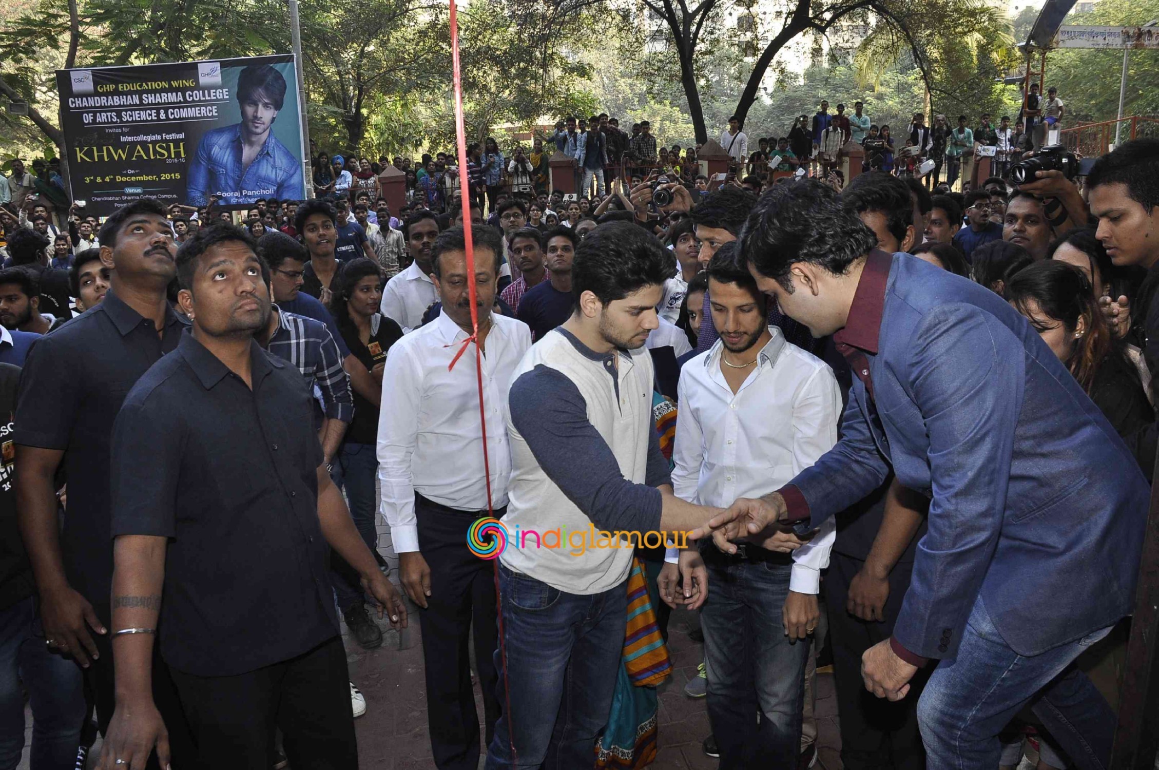 Sooraj Pancholi Attend College Festival Event hd photo