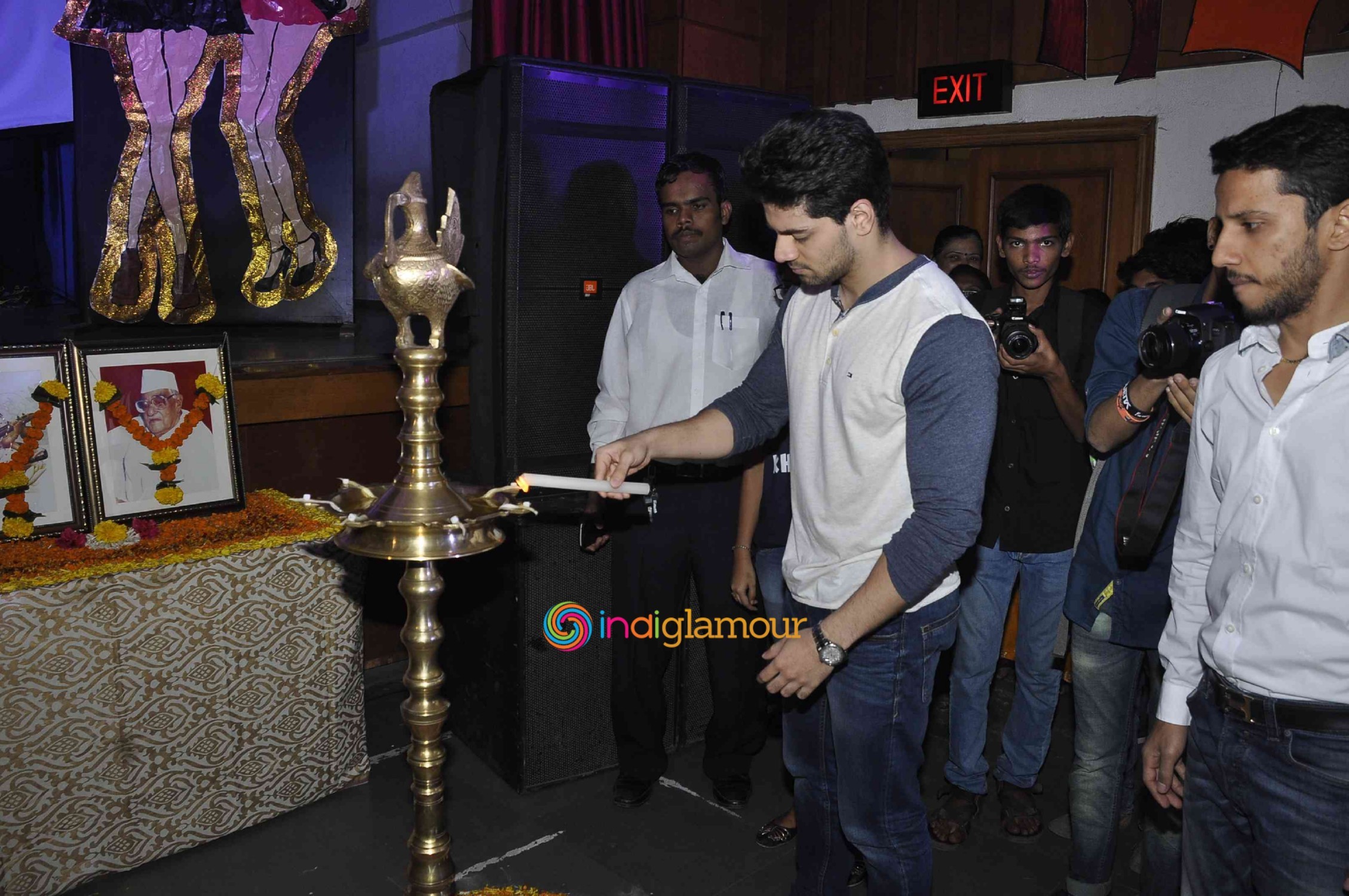 Sooraj Pancholi Attend College Festival Event hd photo