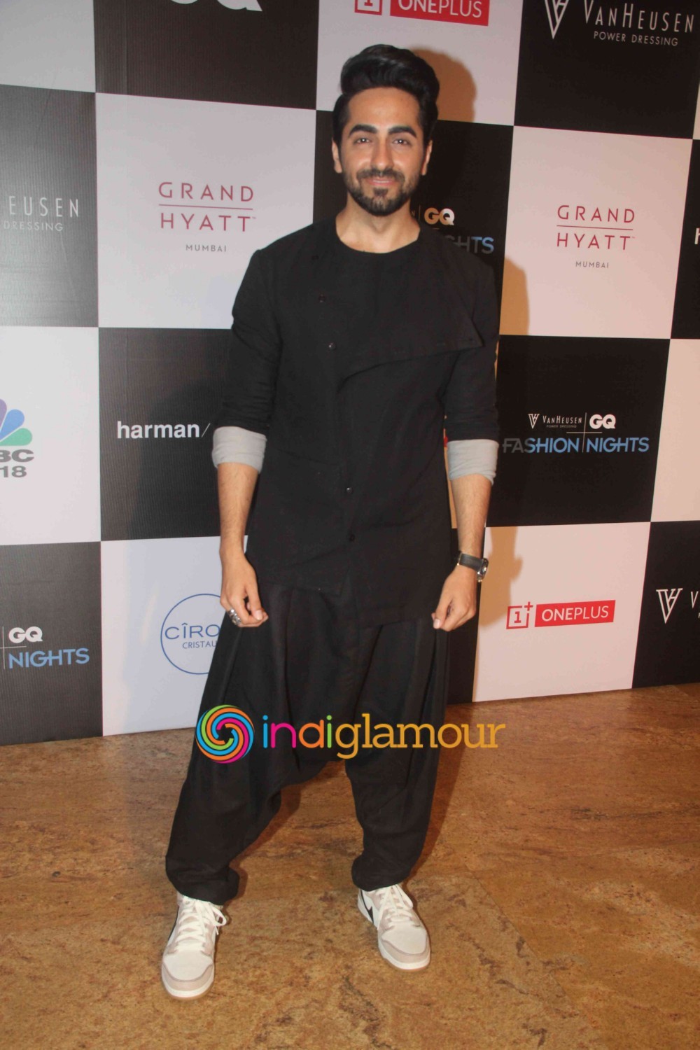 Ranveer Singh Rocks the Ramp at GQ Fashion Nights 2015 Event hd photo