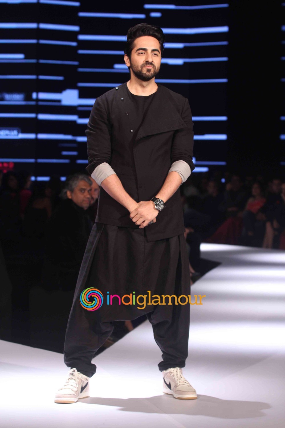 Ranveer Singh Rocks the Ramp at GQ Fashion Nights 2015 Event hd photo
