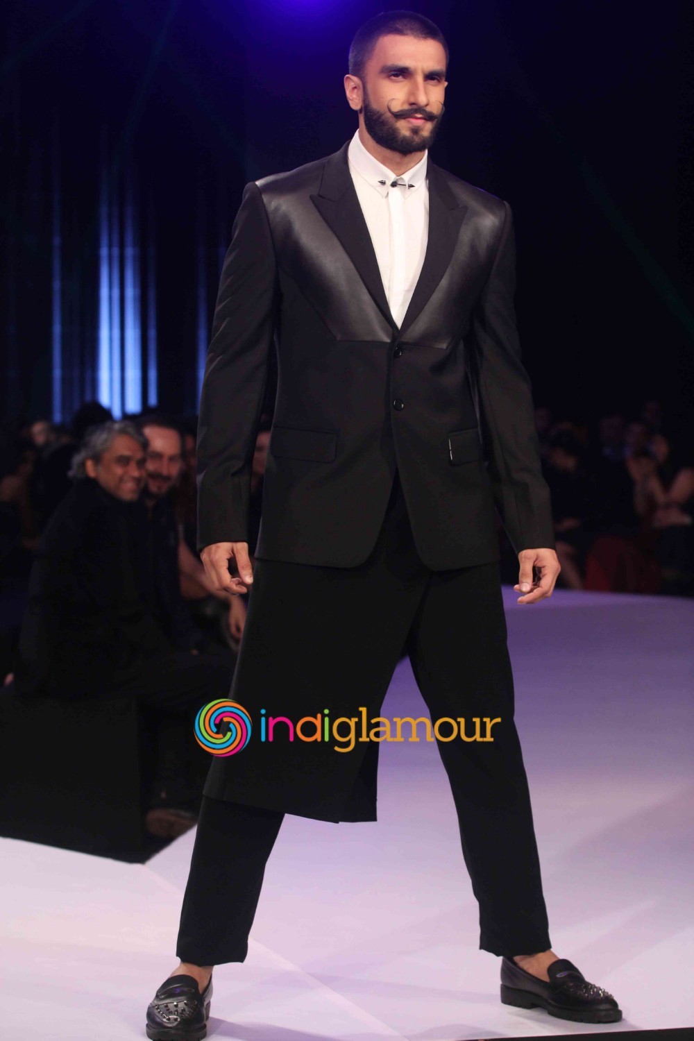 Ranveer Singh Rocks the Ramp at GQ Fashion Nights 2015 Event hd photo