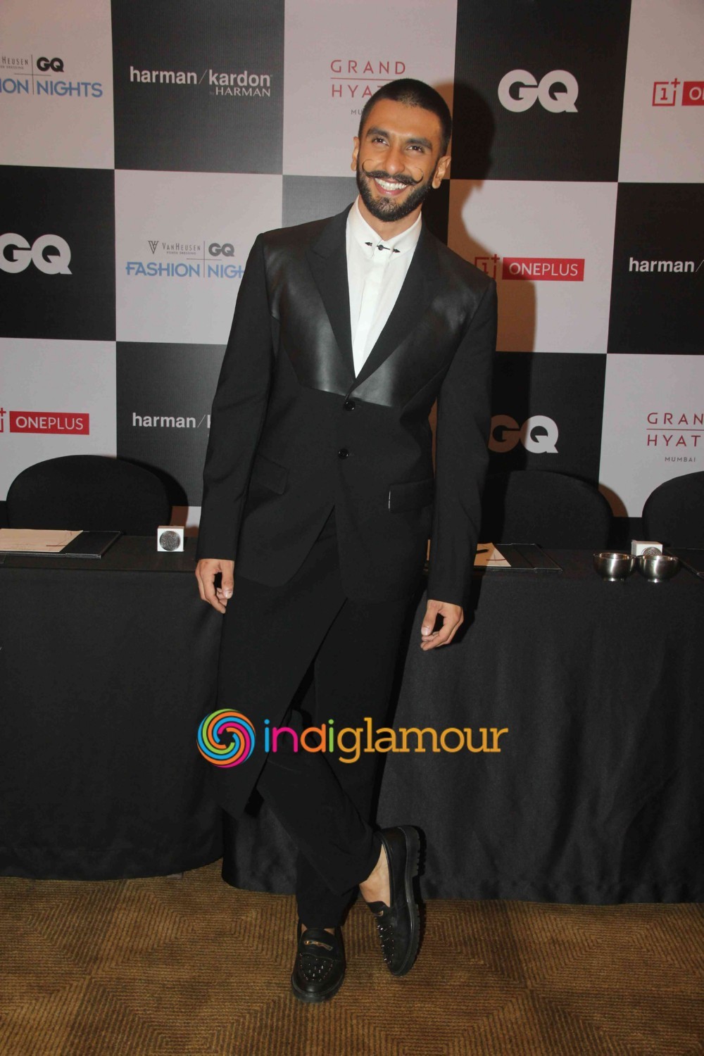 Ranveer Singh Rocks the Ramp at GQ Fashion Nights 2015 Event hd photo