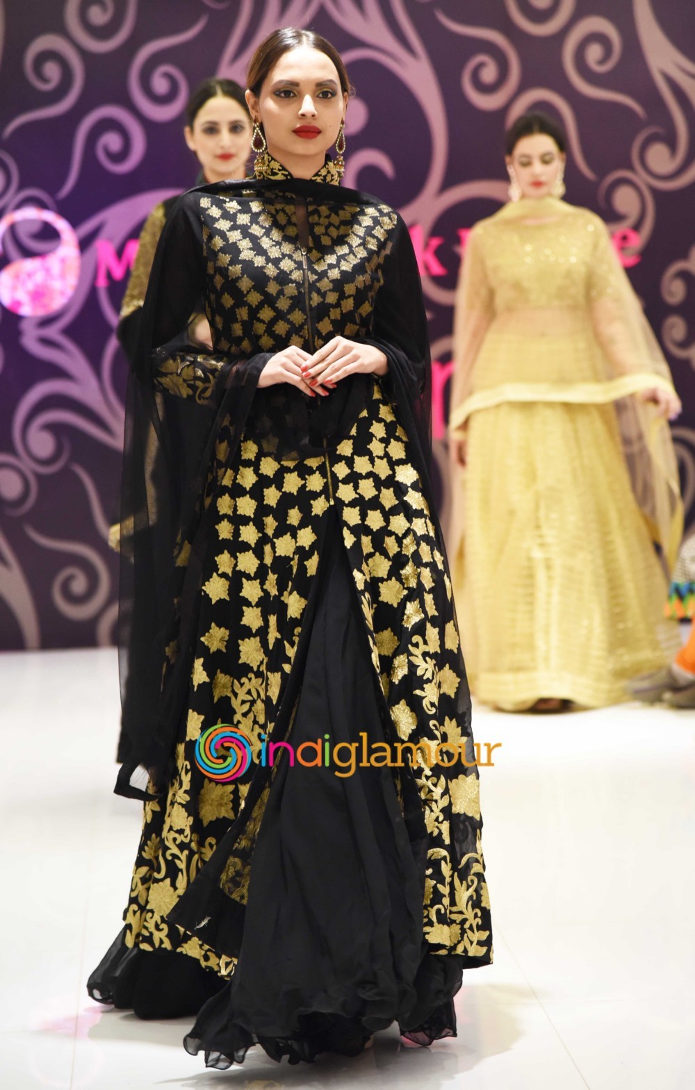 Fashion Show of Jashn New Collections And Store Launch Event hd photo
