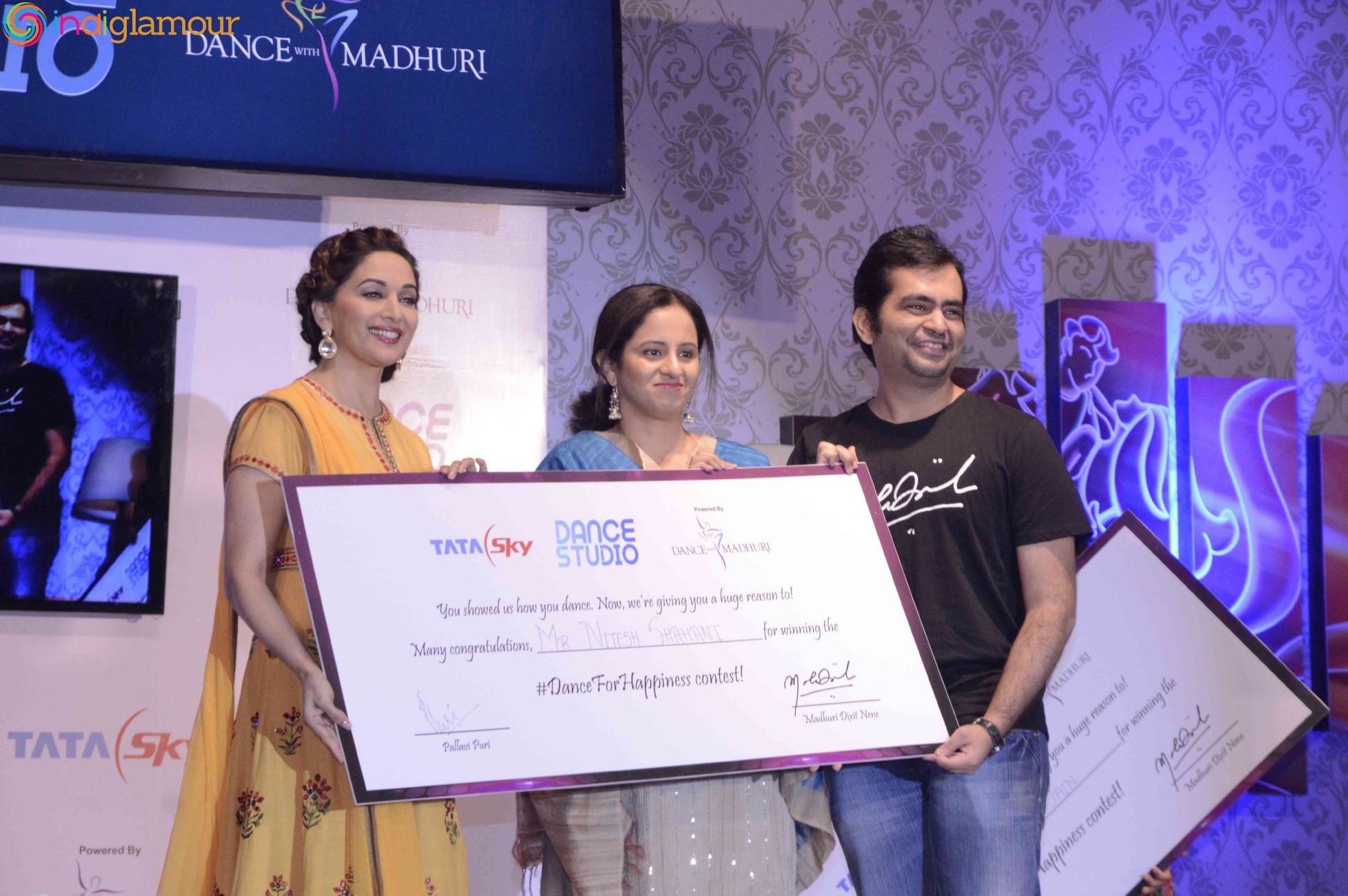 Madhuri Dixit at Tata Sky launches Dance Studio Event Stills Event hd photo