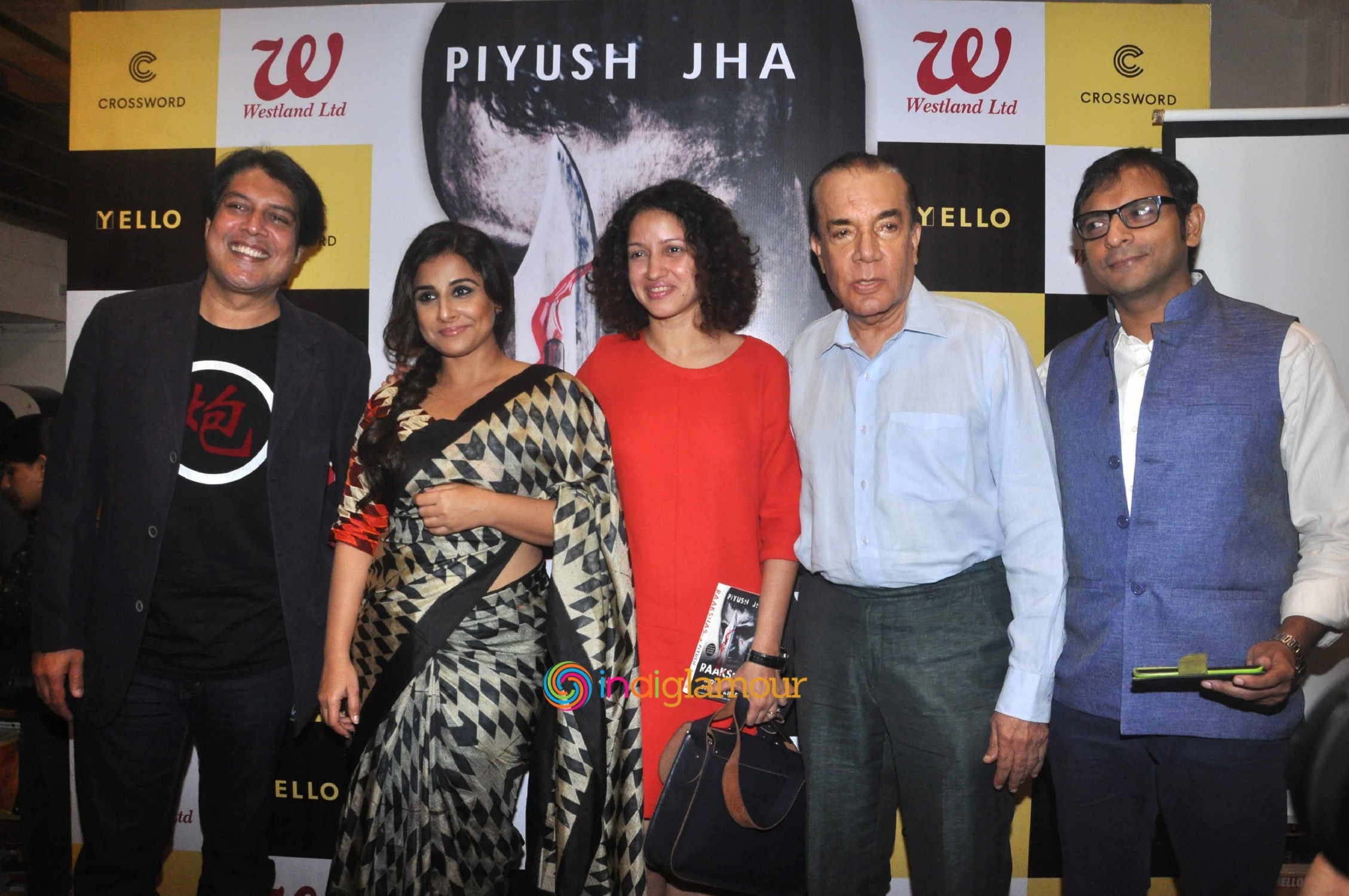Vidya Balan Launches Piyush Jhas Book Raakshas Event hd photo