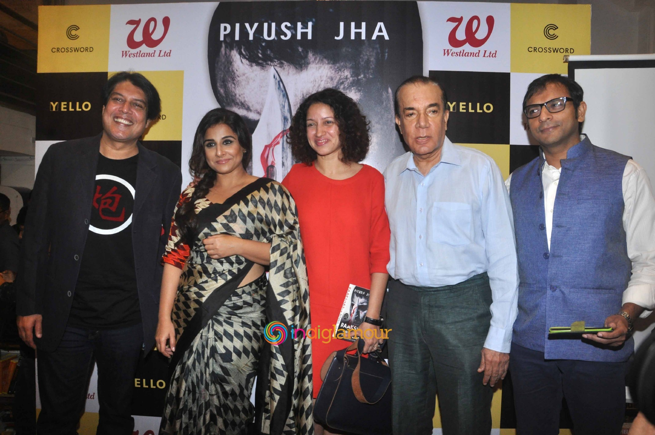 Vidya Balan Launches Piyush Jhas Book Raakshas Event hd photo