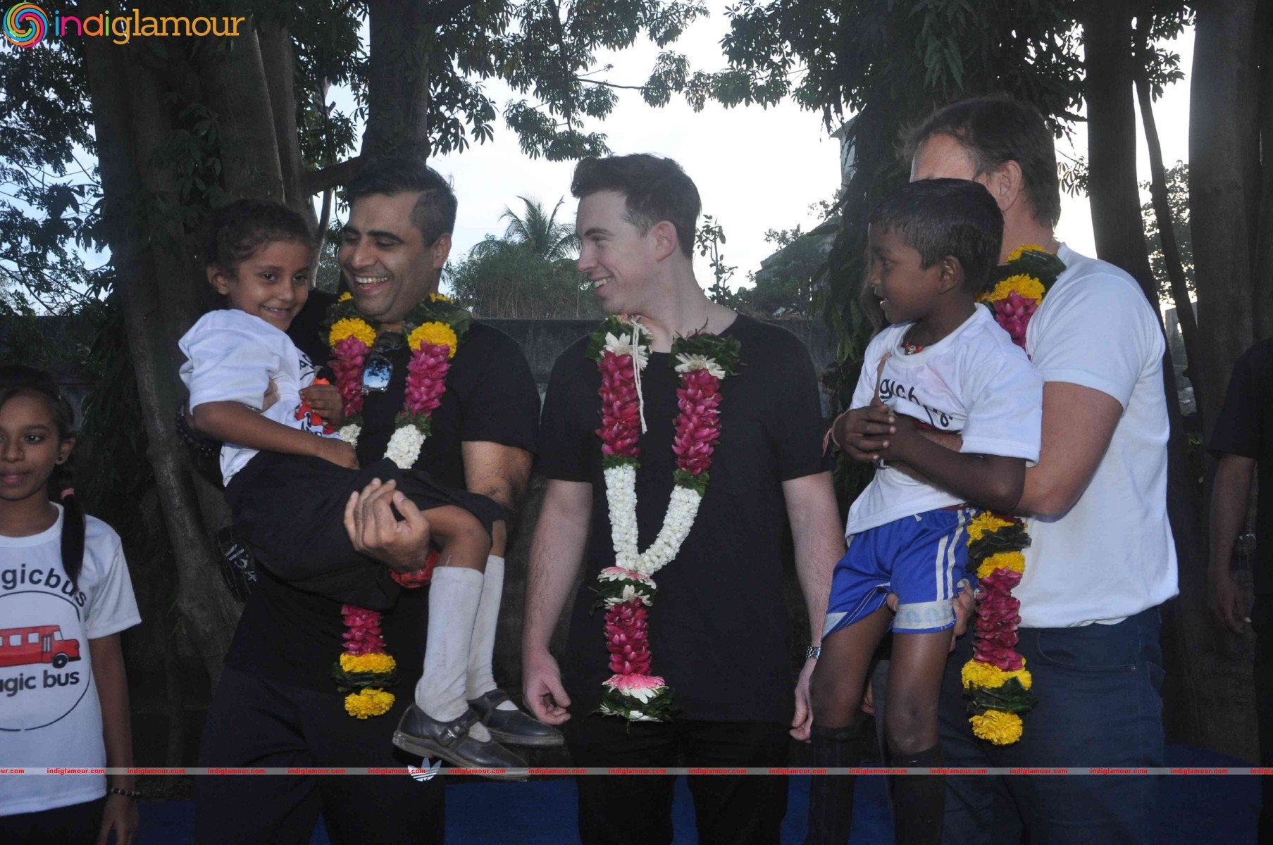 DJ Hardwell visits Magic Bus Foundation Event hd photo