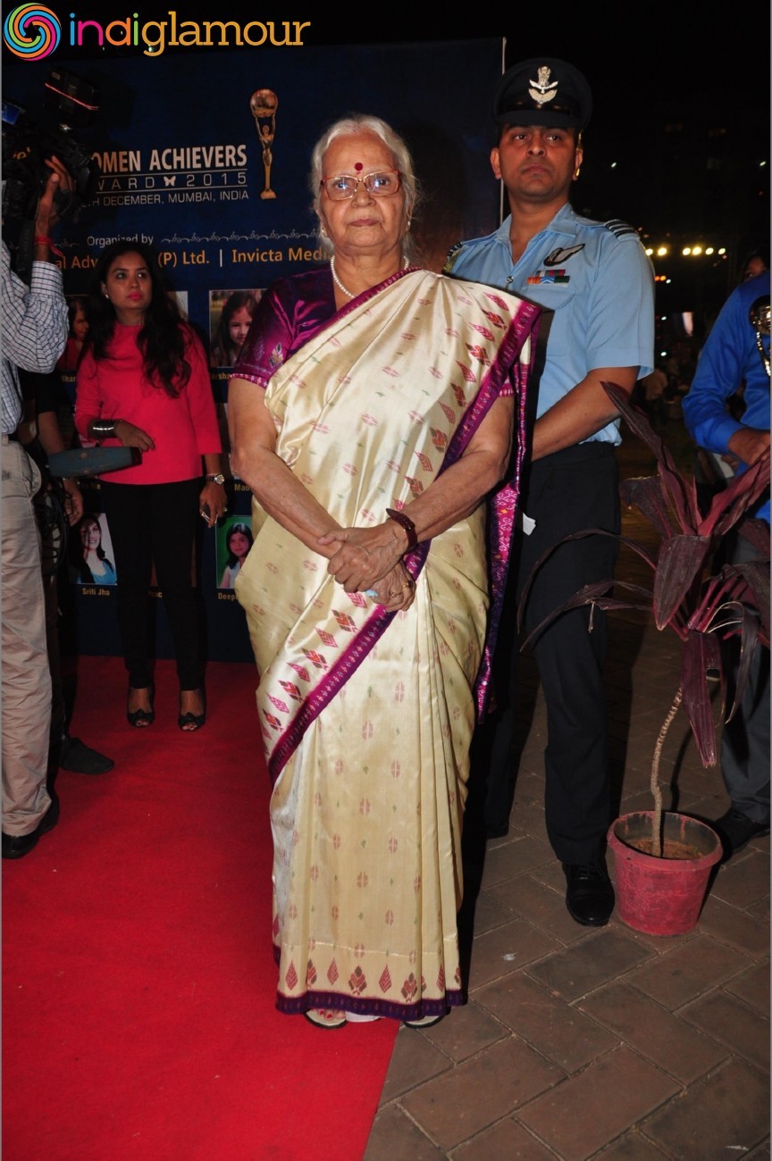 Aadhi Aabadi Women Achievers Awards 2015 Event hd photo