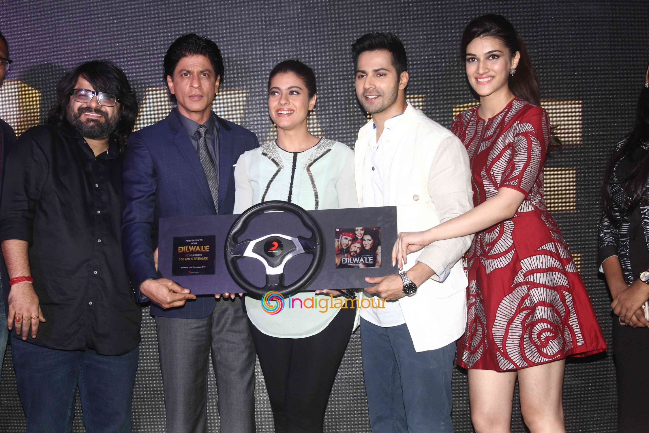 Dilwale Music Celebration with Starcast of the Film at JW Marriot Event hd photo