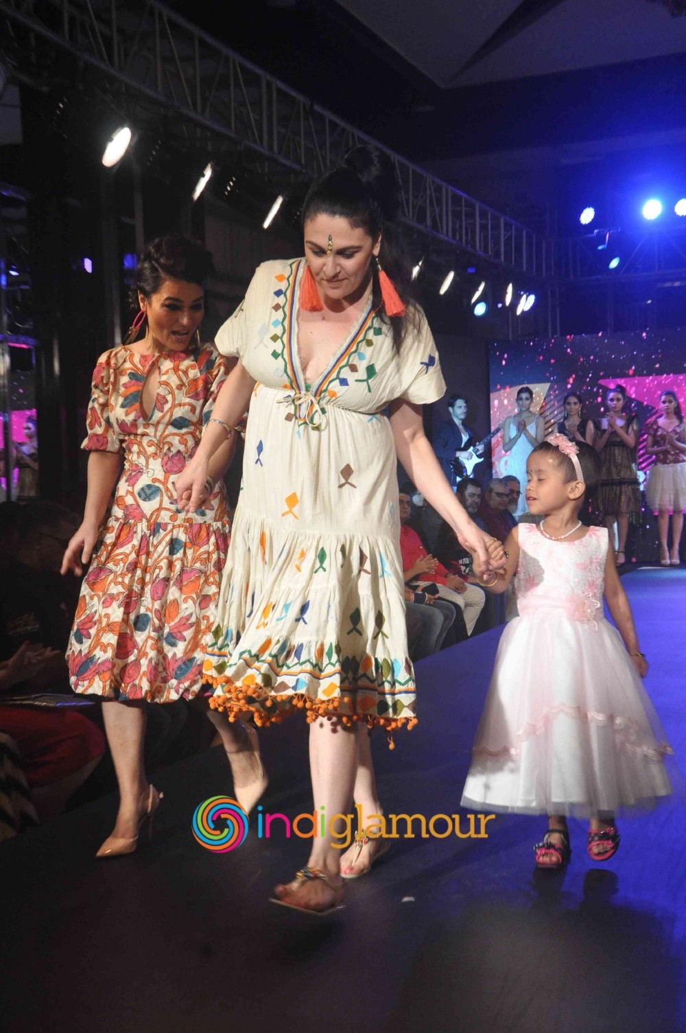 Celebrities Participate Fund Raising Fashion Show Event hd photo