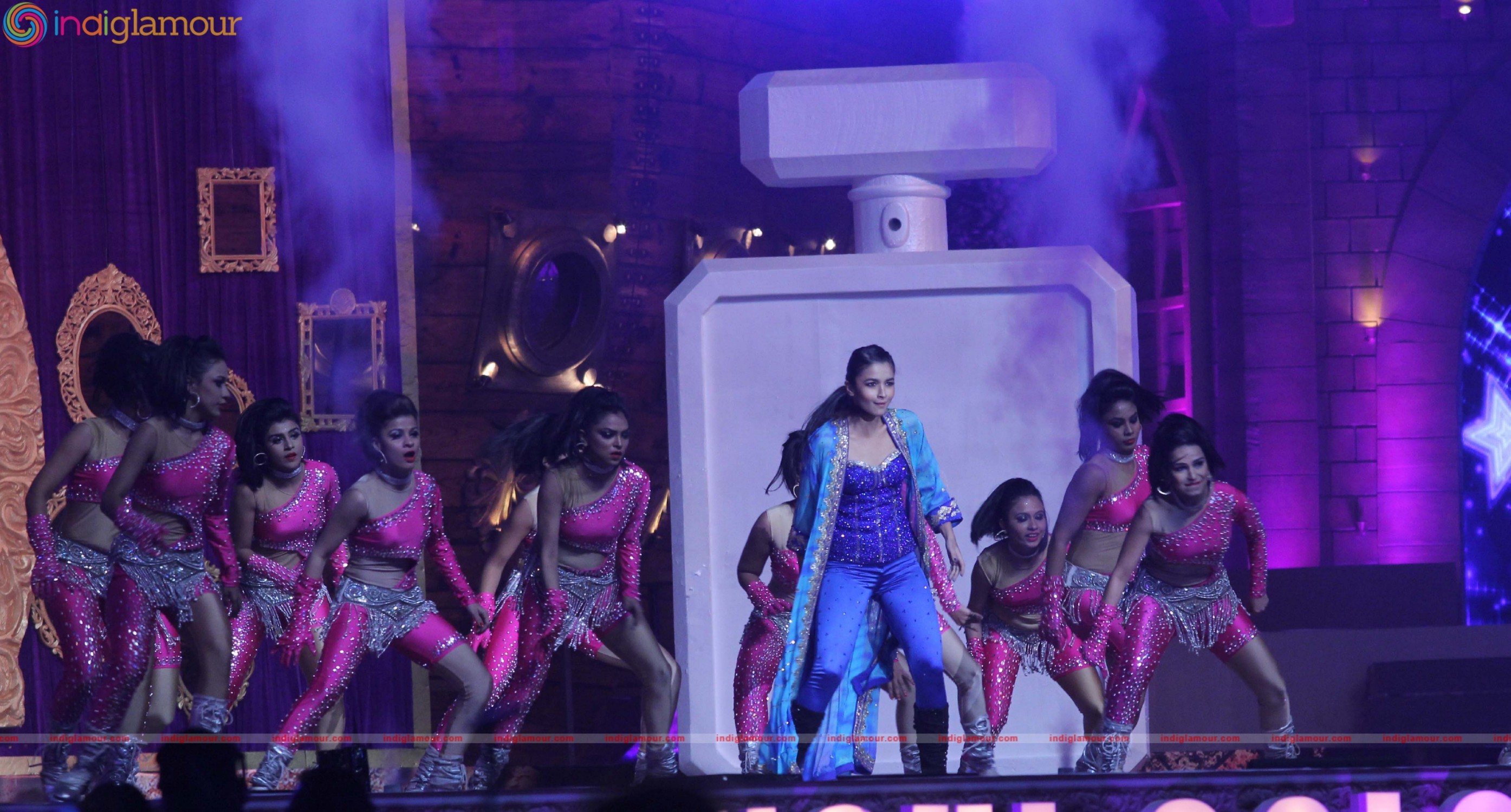 Sansui Colors Stardust Awards 2015 Event Photos Event hd photo
